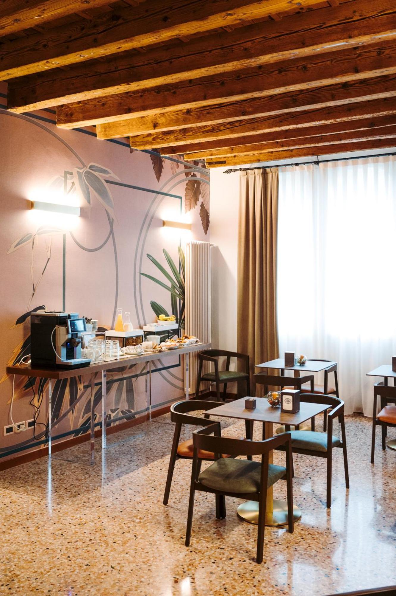 Hotel Roma チッタデッラ エクステリア 写真