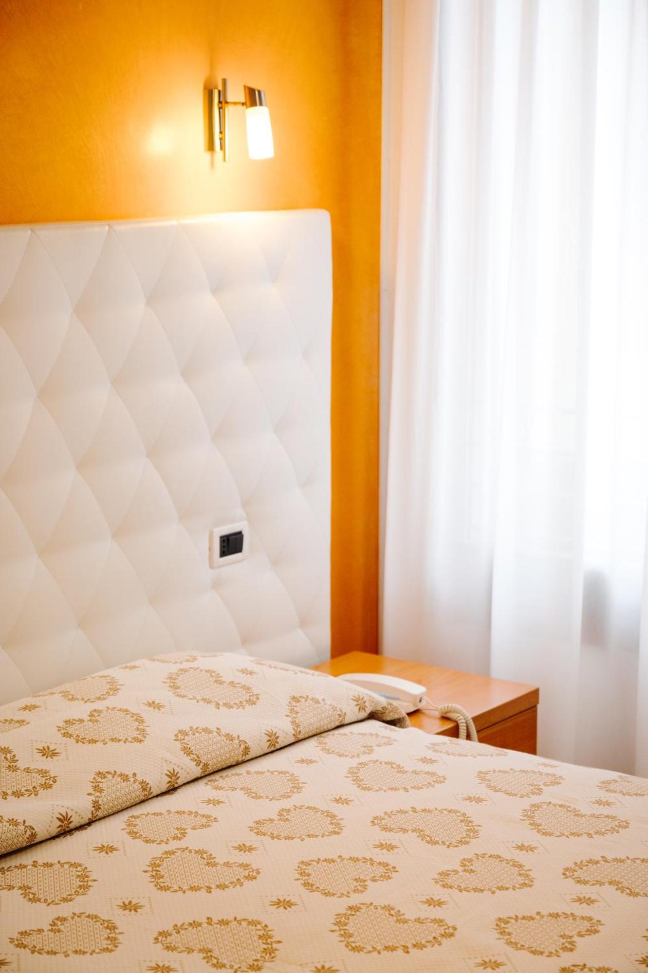 Hotel Roma チッタデッラ エクステリア 写真